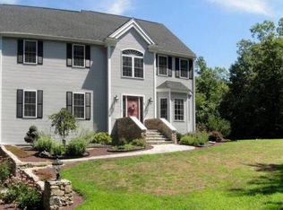 72 SE Main St, Douglas, MA 01516