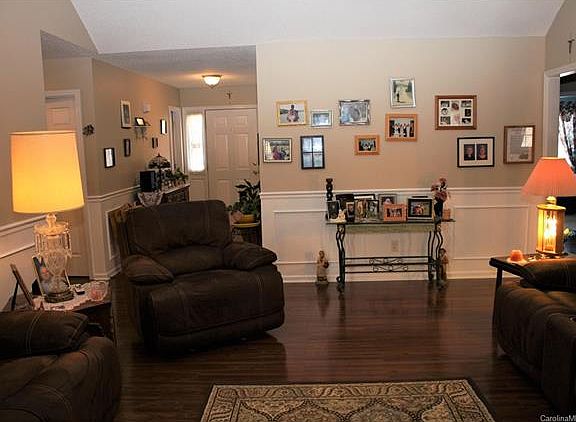 4th image of 116 Deerfield Dr