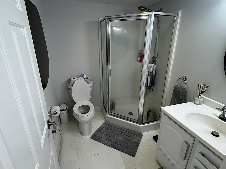 8 Owatonna St #8A — Photo 7