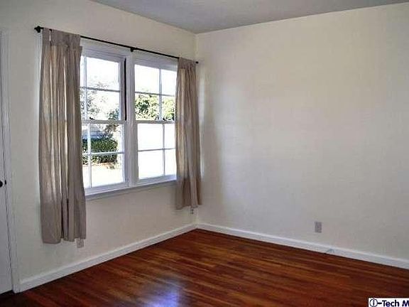 5th image of 2325 Midwickhill Dr