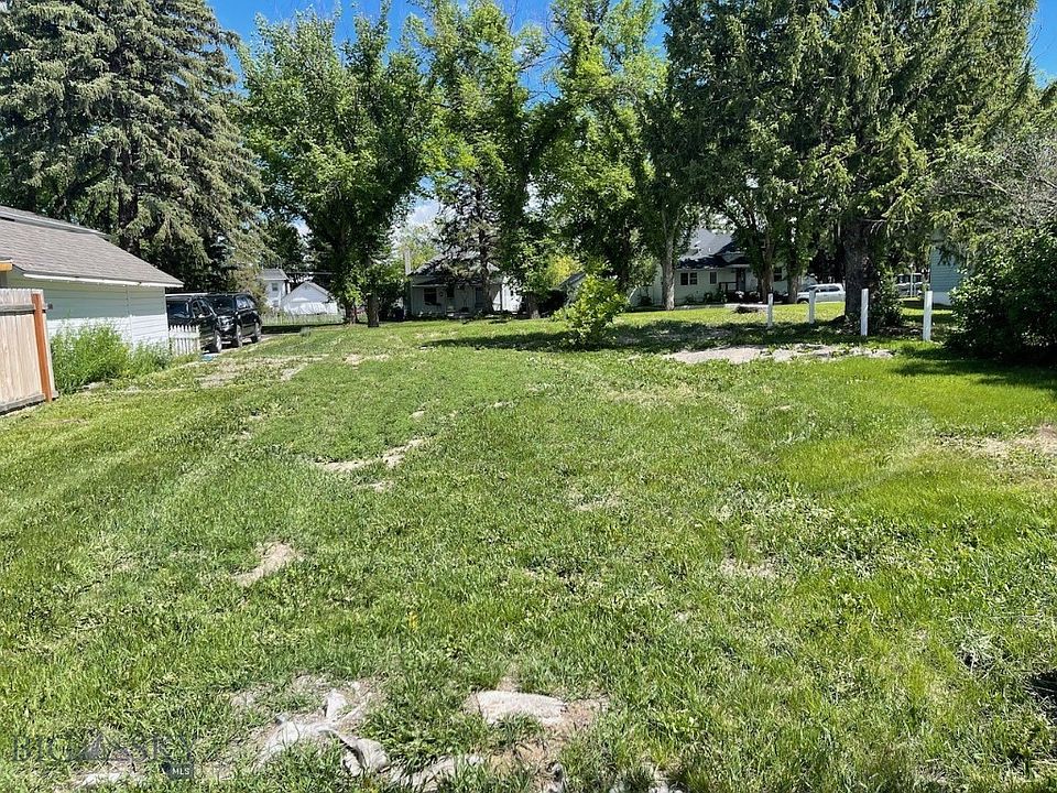 1st image of 212 S 5th St