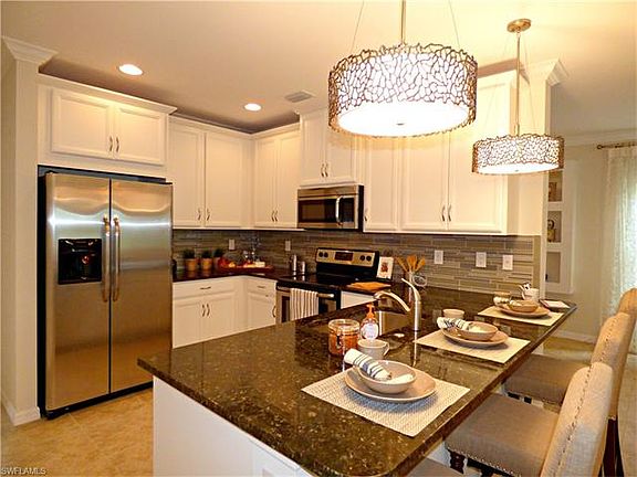 5th image of 12518 Laurel Cove Dr