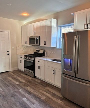 4th image of 7631 S Ada St