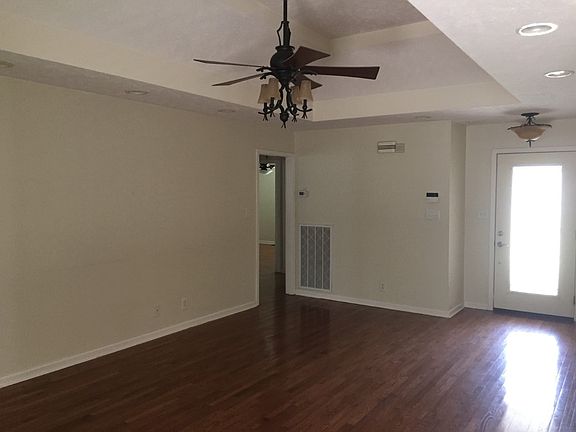 3rd image of 3841 Alley Sheba Dr