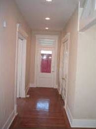 1st image of 204 Parkwood Ave