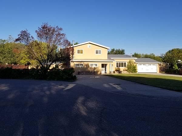1st image of 552 Golden Meadow Dr NW