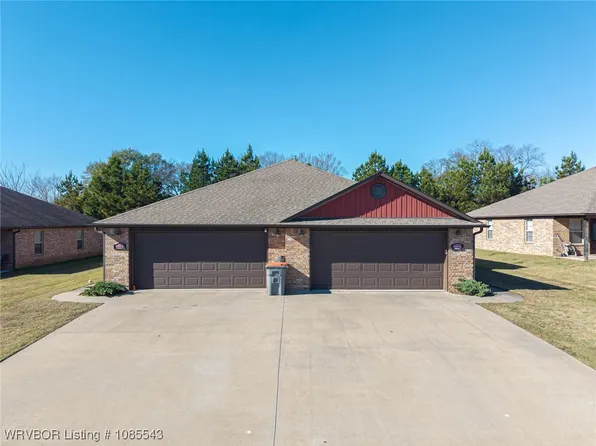 1110 Springhill Rd, Barling, AR 72923