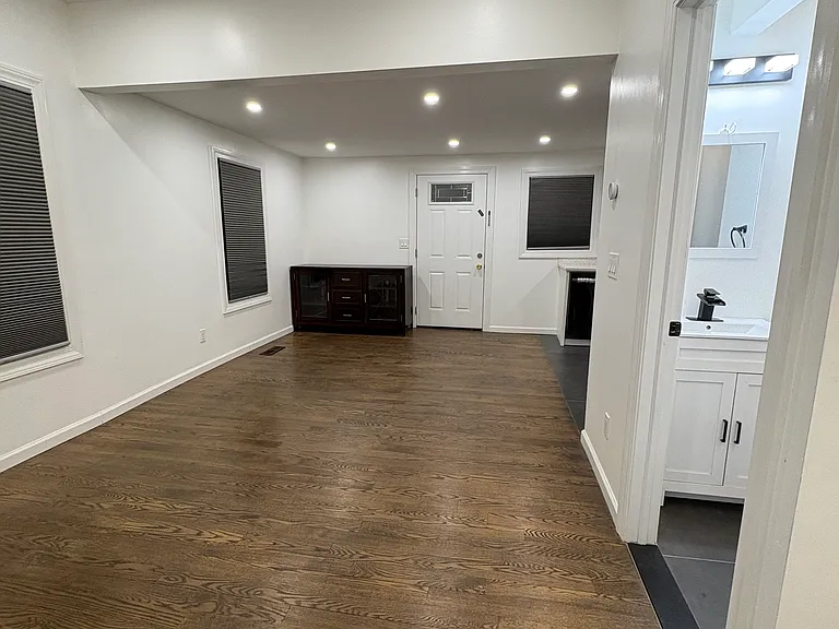24 Jefferson St #A — Photo 5