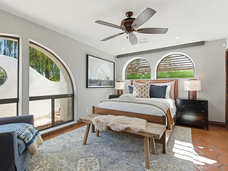 5828 E Cactus Wren Rd — Photo 25