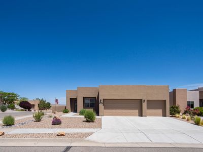 6124 Santa Fe Trail Dr NE, Rio Rancho, NM, 87144