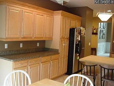 3rd image of 5694 Loripat Dr