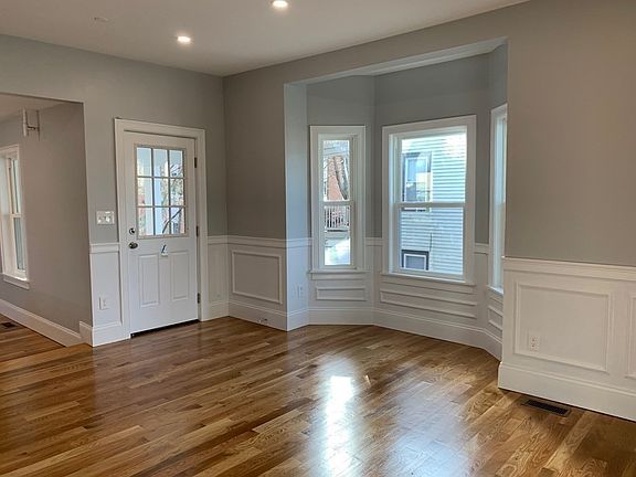 4th image of 1000 River St Floor 2