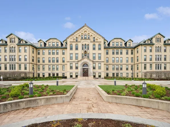 1041 Ridge Rd Unit 315, Wilmette, IL 60091