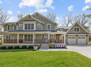 26 South St, Geneva, IL
