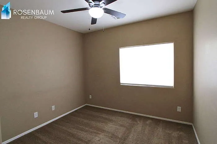 2756 E Rakestraw Ln — Photo 17