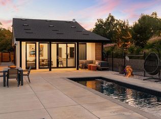 6937 Kellyn Ln, Vista, CA 92084