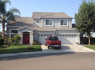 2162 Universal Dr, Stockton, CA 95206