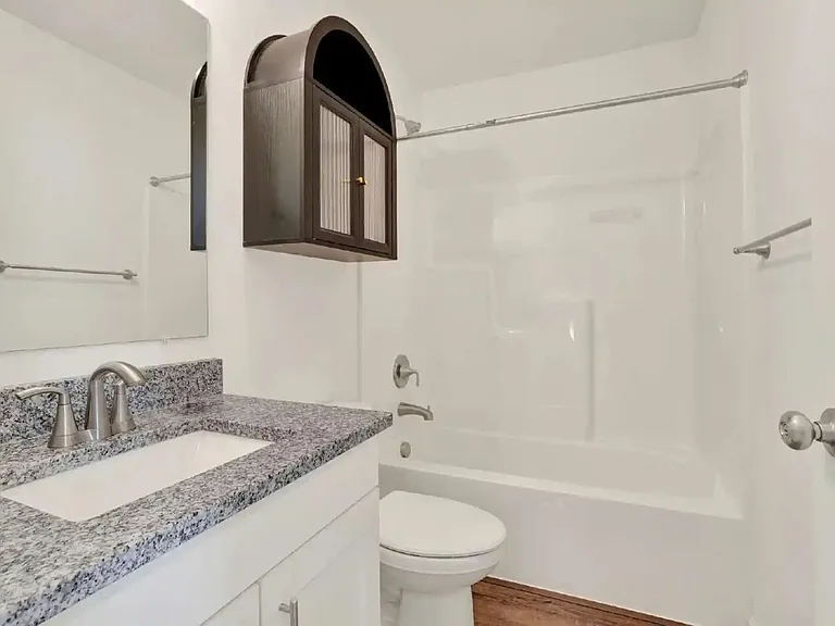345 Avon Dr — Photo 15