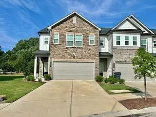 1451 Ben Park Way Photo 1
