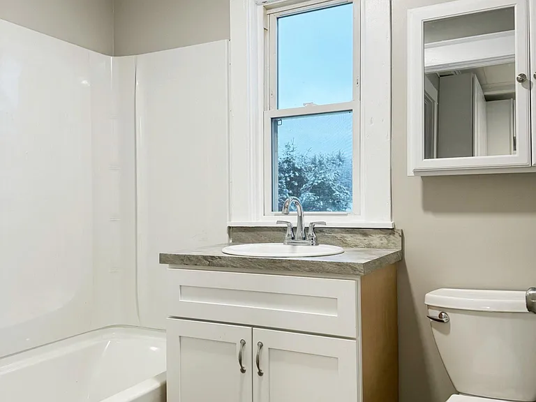 2716 Patterson Rd — Photo 14