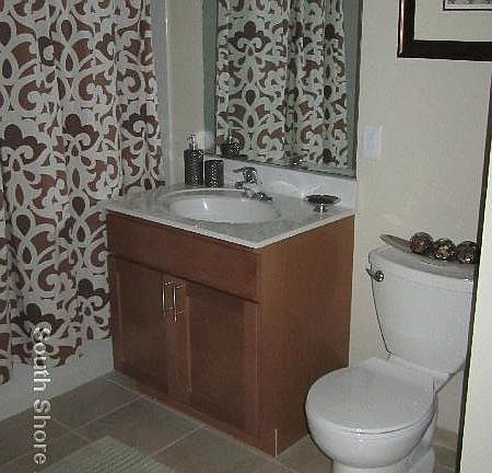 4th image of 223 Shea Memorial Dr