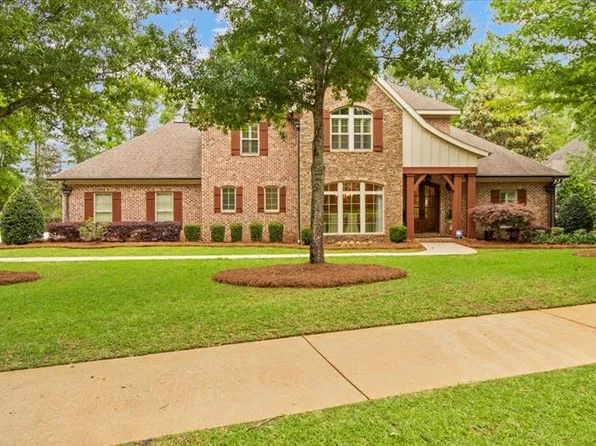 618 Prestwick Dr, Dothan, AL 36305