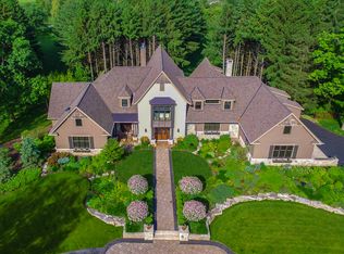 2705 Bieneman Rd, Burlington, WI 53105