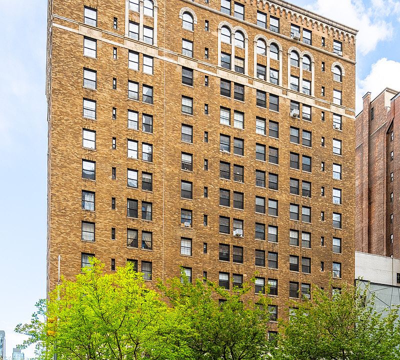 1st image of 15-17 Park Ave #6D