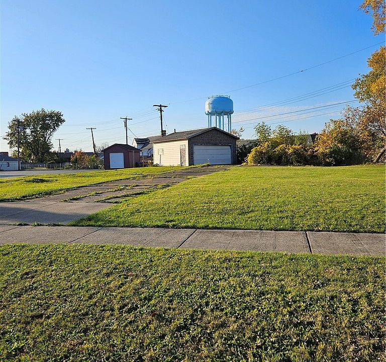 1st image of 822 Sheridan Dr #10
