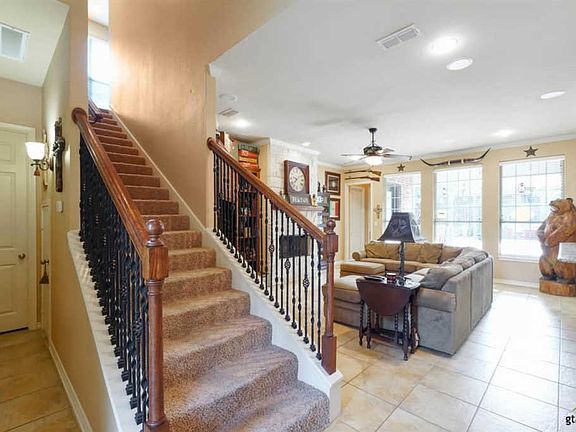 5th image of 1000 Stonebrook Dr