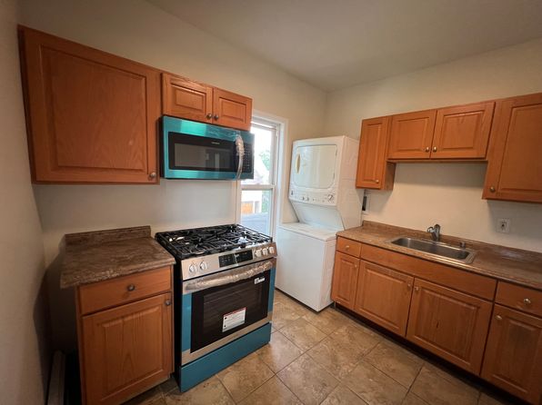 139-141 Magnolia Ave #2