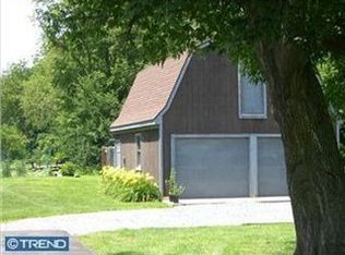 75 Gilbert Rd, Bordentown, NJ 08505