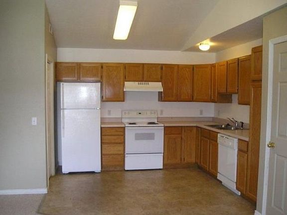 4th image of 8046 W Copperfield Pl Unit 31
