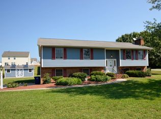 1815 Paragon Dr, Winston Salem, NC 27127