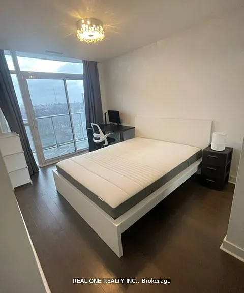 58 Orchard View Blvd #1011 — Photo 18