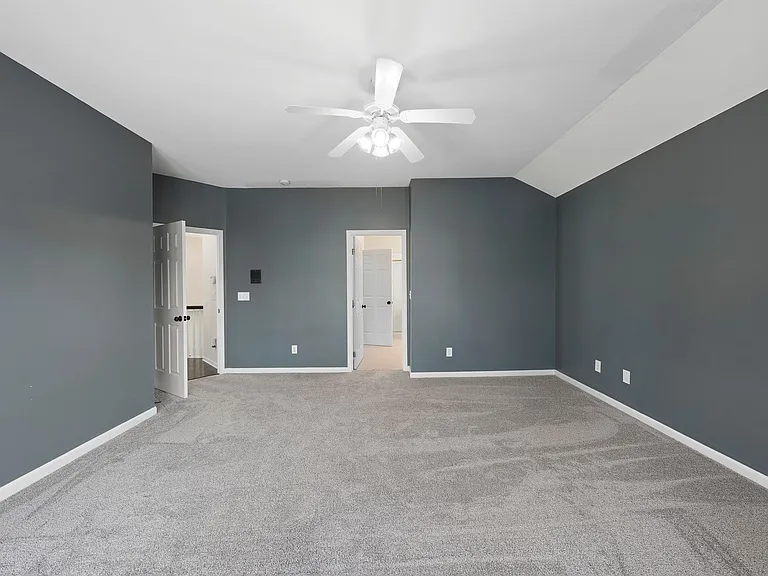 101 Palmwood Ct — Photo 33