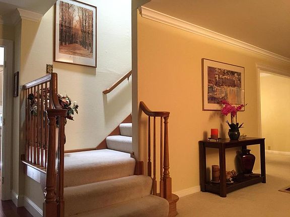 3rd image of 6968 Burnside Dr