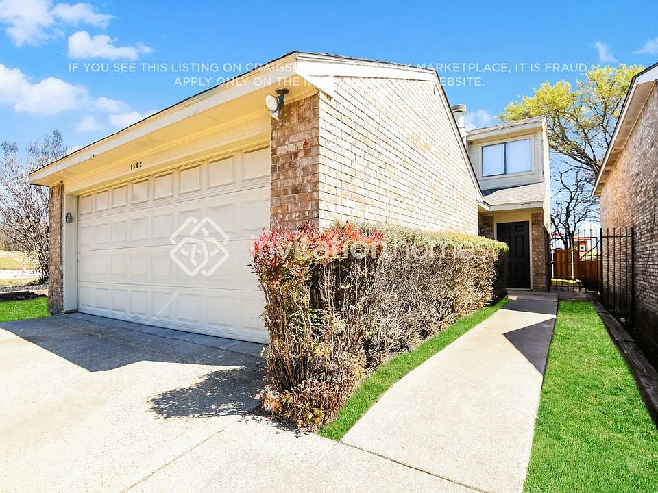 1st image of 1502 Sunset Village Dr