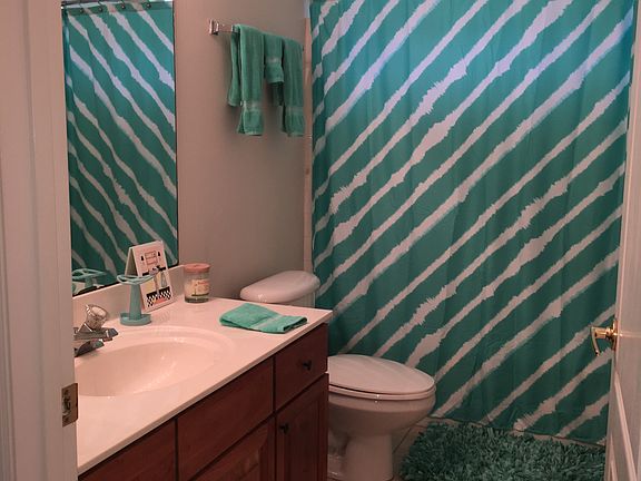 5th image of 13853 Harbor Creek Pl