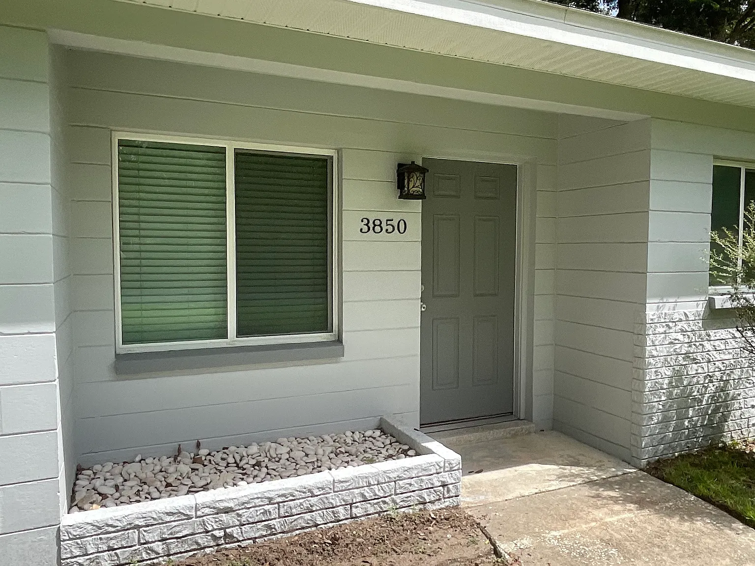 3 bed, 1167 sqft, $1,900 — Photo 3