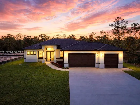 121 Moore Ave, Lehigh Acres, FL 33936