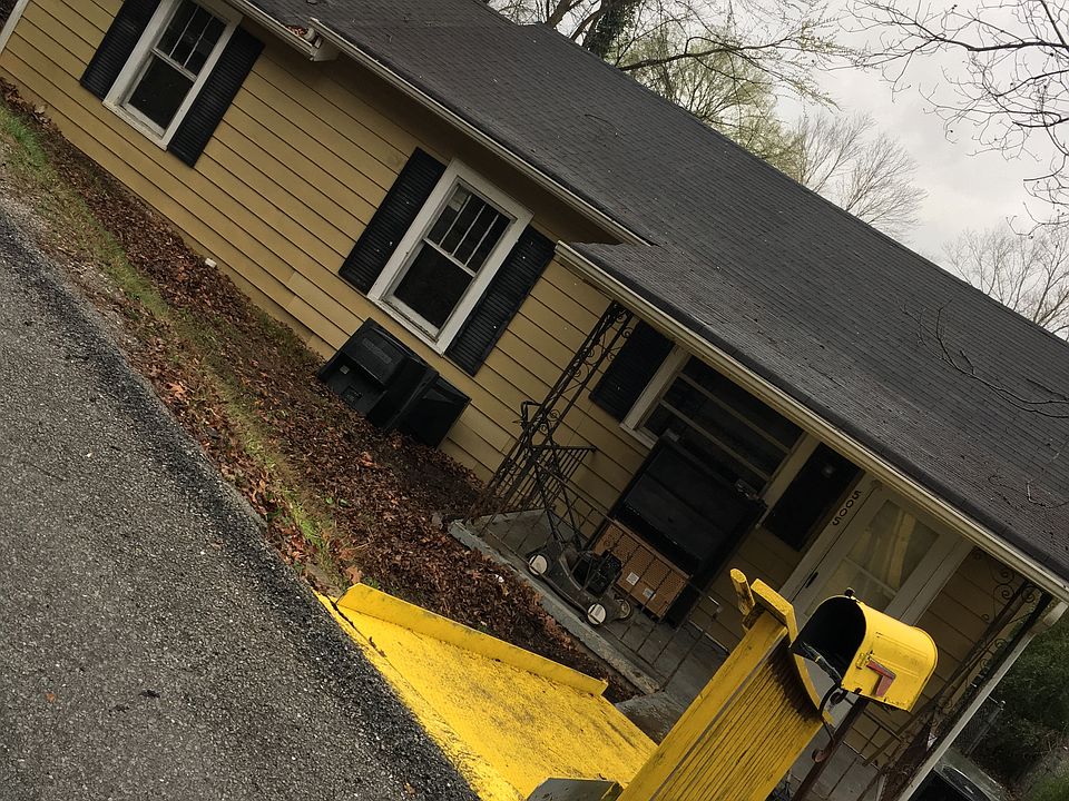 1st image of 5005 18th Ave