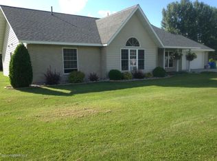 117 Sleepy Hollow Ln NE, Baudette, MN 56623