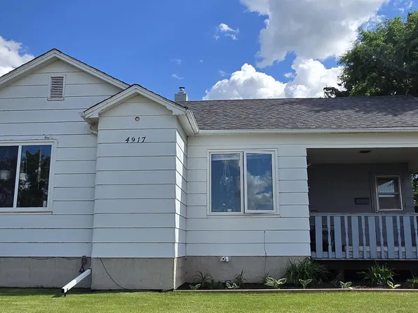 4917 45th Ave, Vegreville, AB T9C 1A6
