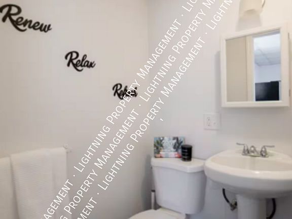 5th image of 3434 9th Ave N #2