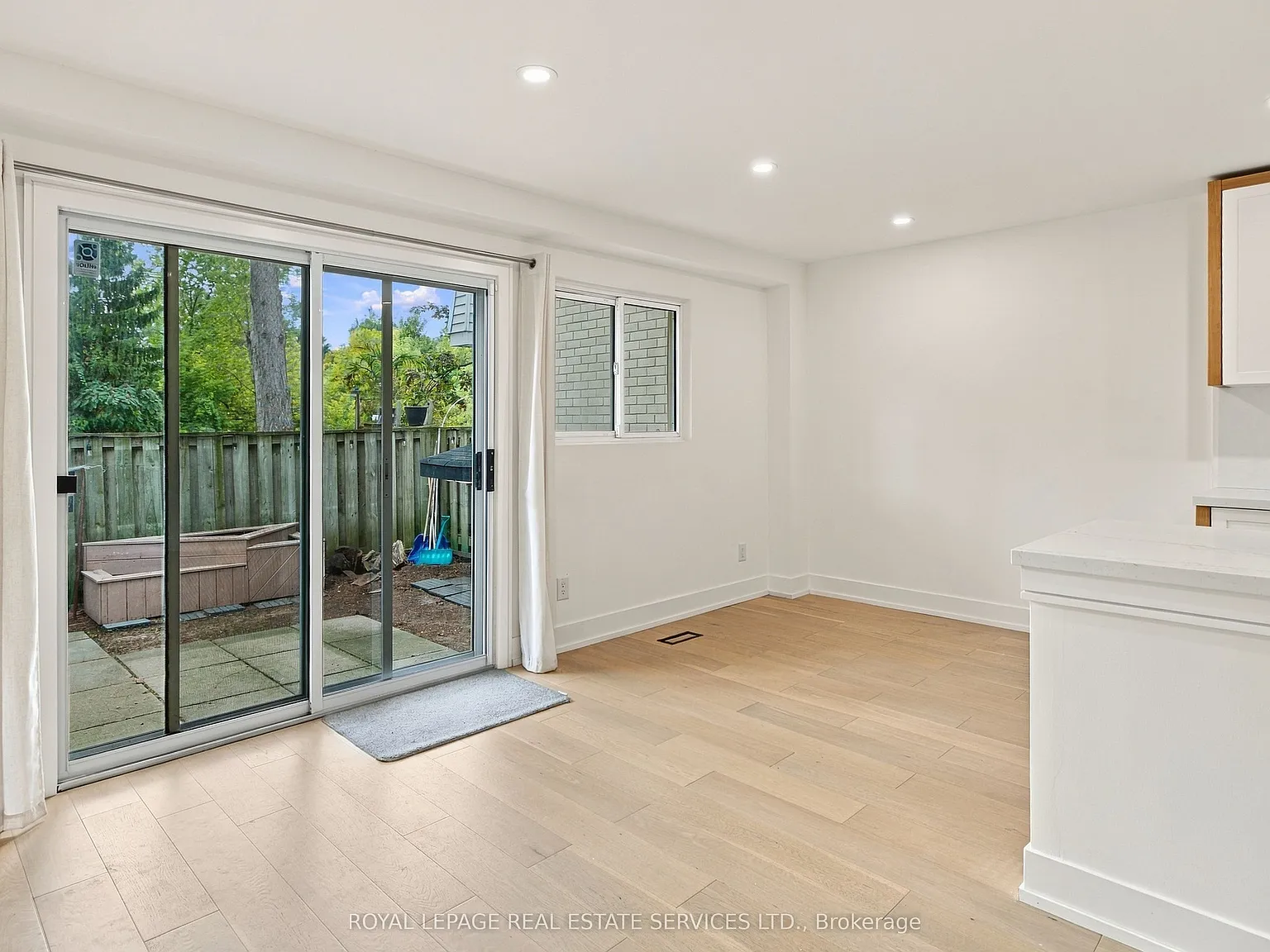 4 bed, $3,350 — Photo 3