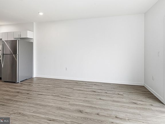 5th image of 915 N Broad St #17-507