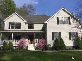 68 Huyler Dr, Hyde Park, NY 12538