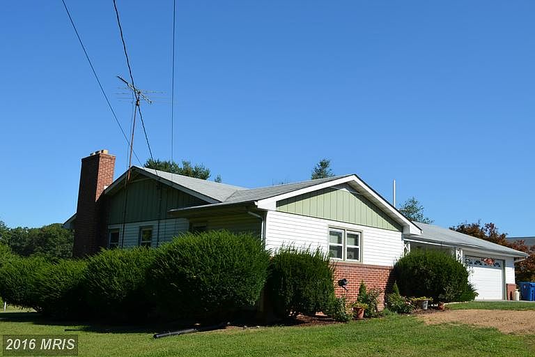 Exterior (Front)