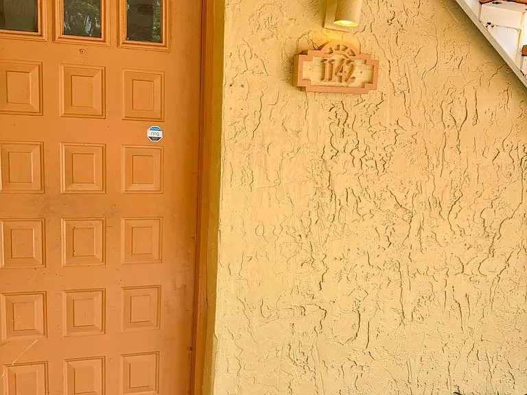 1142 Coral Club Dr #1142 — Photo 20